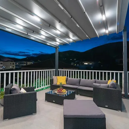 Apartmani Ville Vengo Trogir Exterior photo