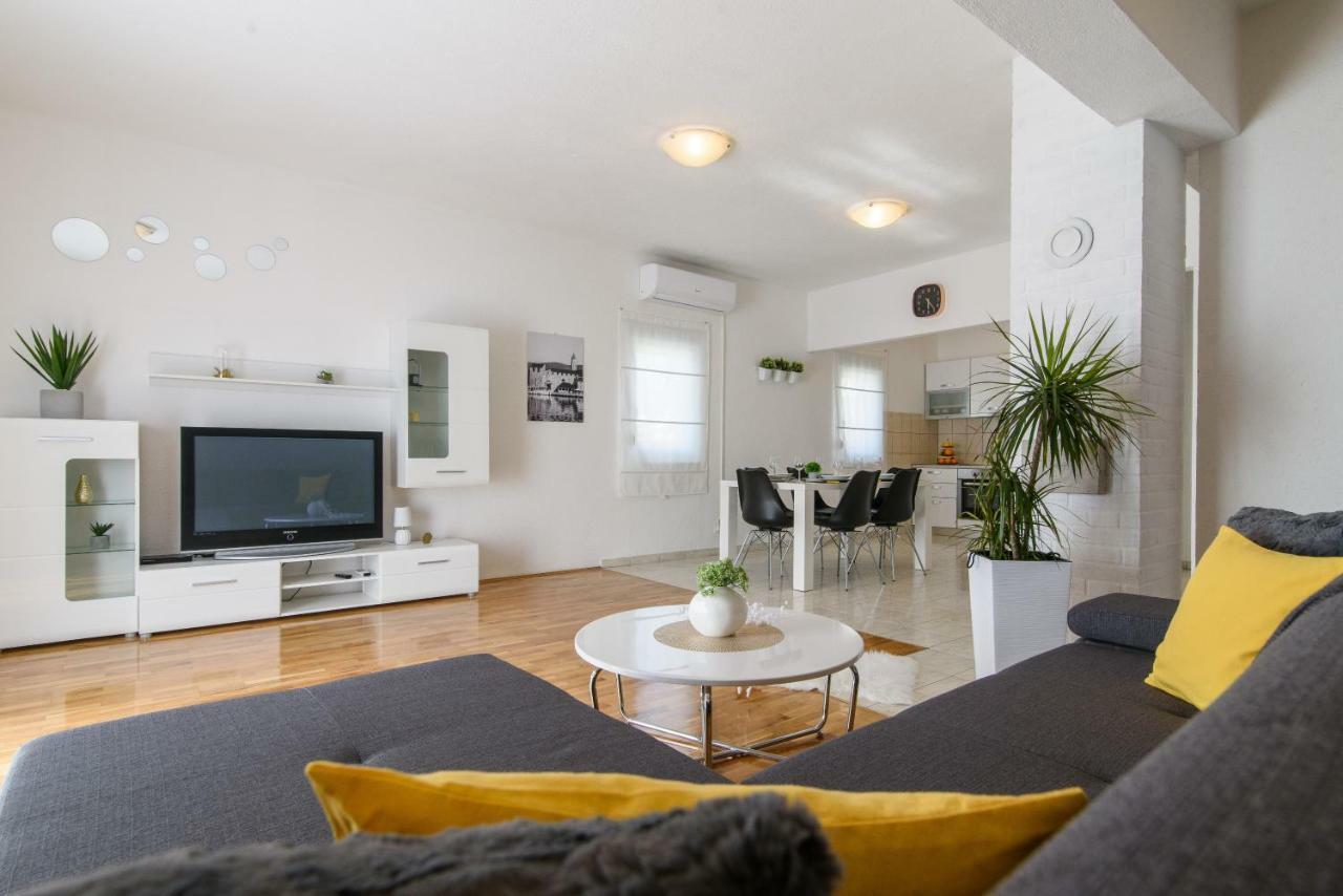 Apartment Vengo *